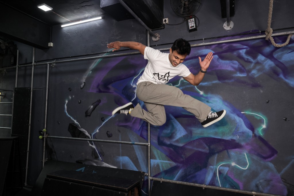 Parkour training at Mumbai Movement Academy